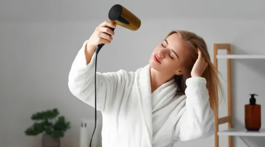 Séchage au sèche-cheveux
